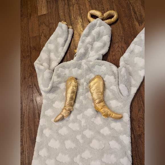 Angel Fluffy cloud Onesie - woman's Size Large - Picture 6 of 8